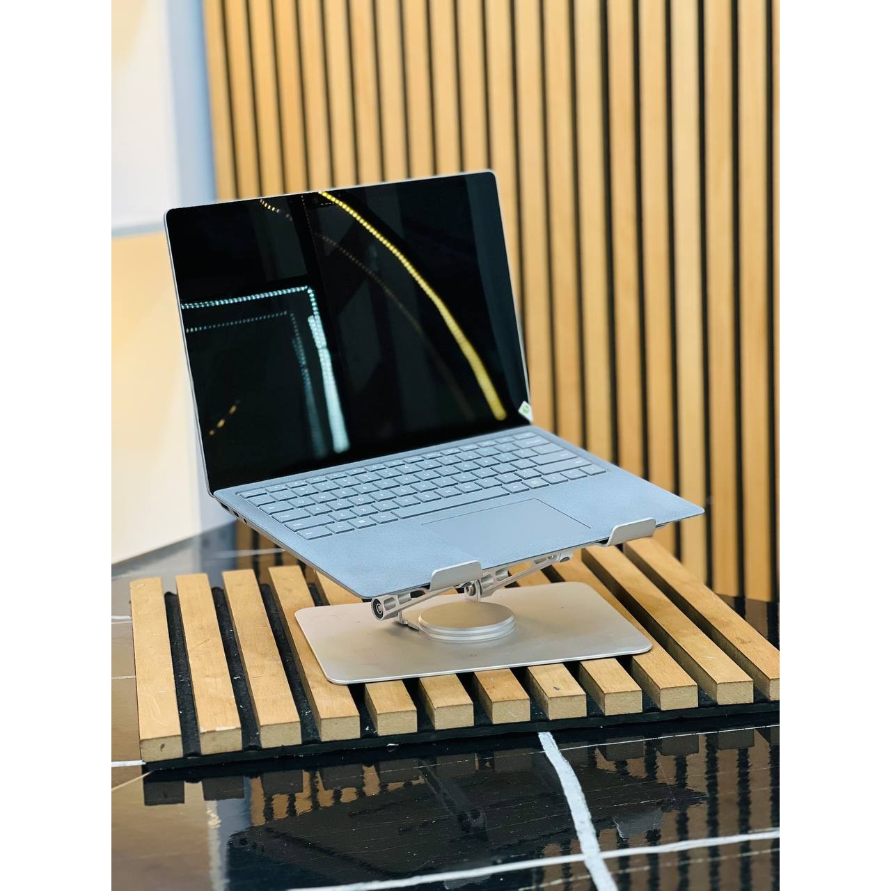 لپ تاپ Microsoft SURFACE LAPTOP 2 I7-8650U 16GB ddr4 512GB ssd Intel UHD 13.5 inch 2K Touch