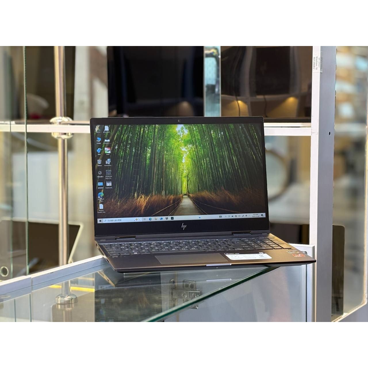 لپتاپ HP ENVY 15 ryzen5-2500U 8gb ddr4 256gb ssd 2gb-vega8 15 6 inch FHD touch x360