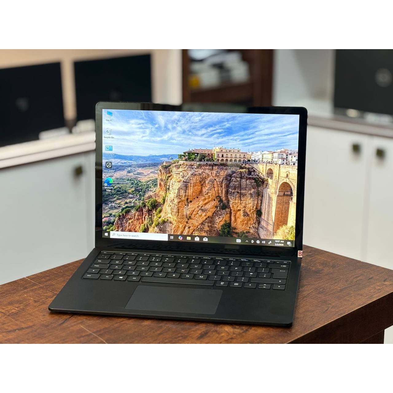 لپتاپ Microsoft surface laptop3 i7-1065 G7 16gb ddr4 512gb ssd Intel iris xe 13.5 inch 2K touch