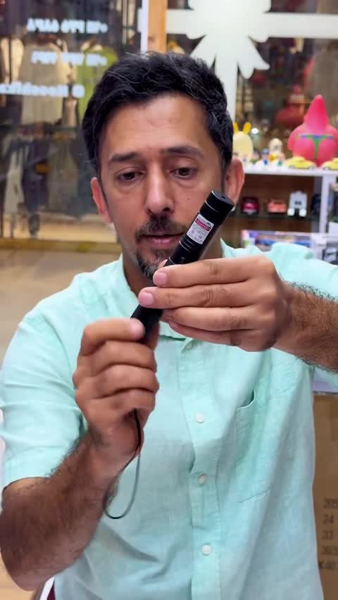 لیزر کیلومتری نور سبز با پایه شارژ باتری بدنه فلزی