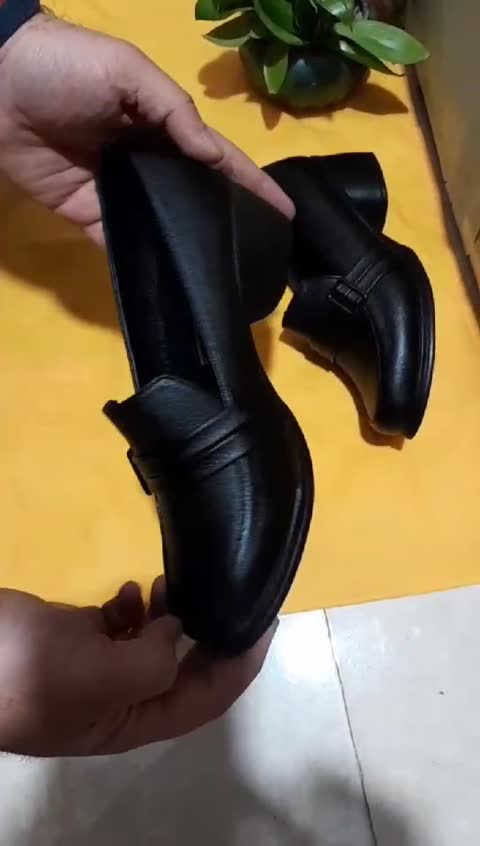 کفش زنانه پاشنه دار بادوام و شیک کفش راحتی