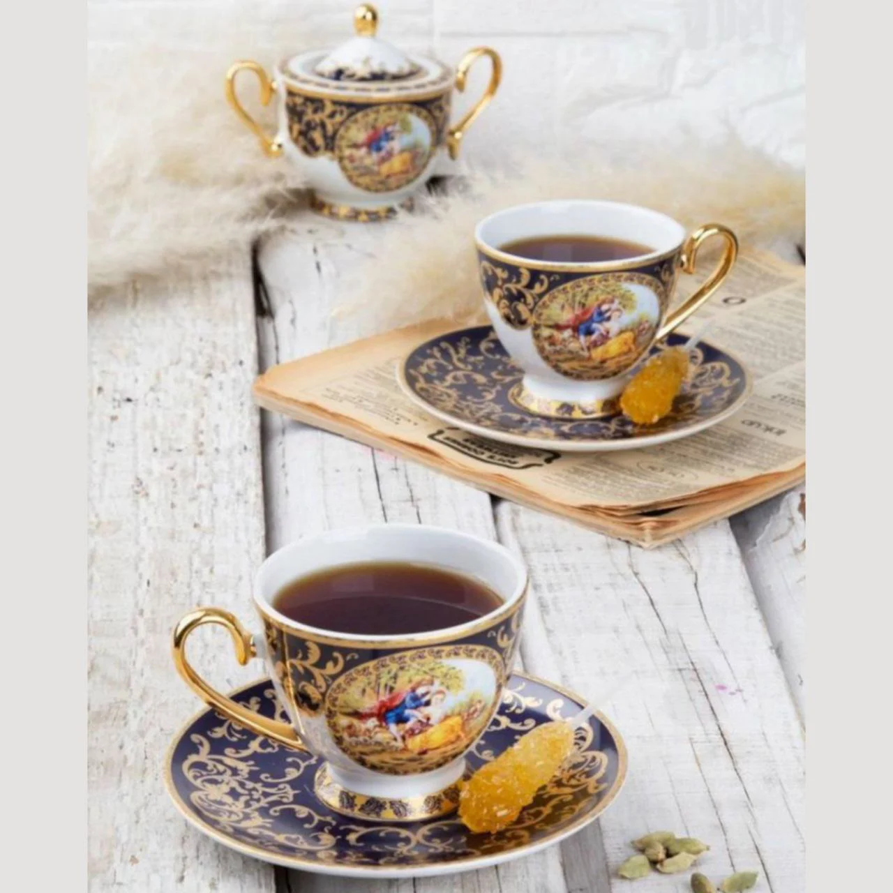 ست چای خوری چینی طرح لیلی مجنون کد 8049 (پس کرایه)