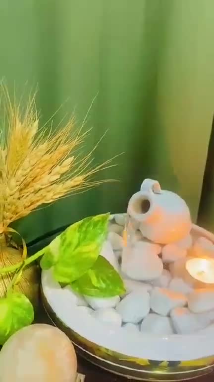 آبنما دکوری رومیزی مدل مینی کوزه سفید