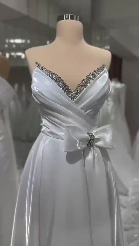 لباس عروس شیک و ساده مدل A line