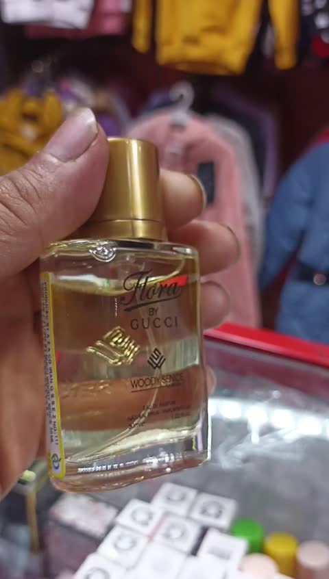 ادکلن پرفیوم وودی سنس فلورا گوچی