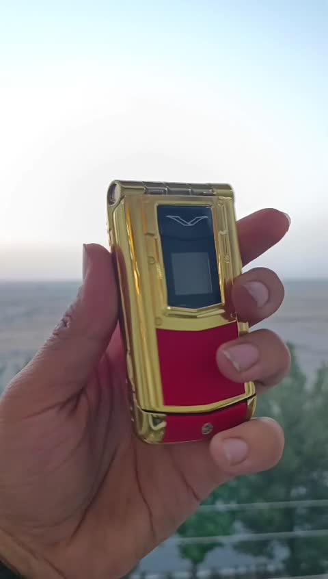 موبایل طرح ورتو مدل V77 دوسمکارت مموری خور
