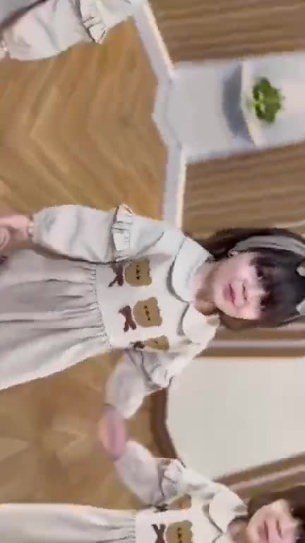لباس بچگانه سارافون تدی دخترانه مخصوص عید