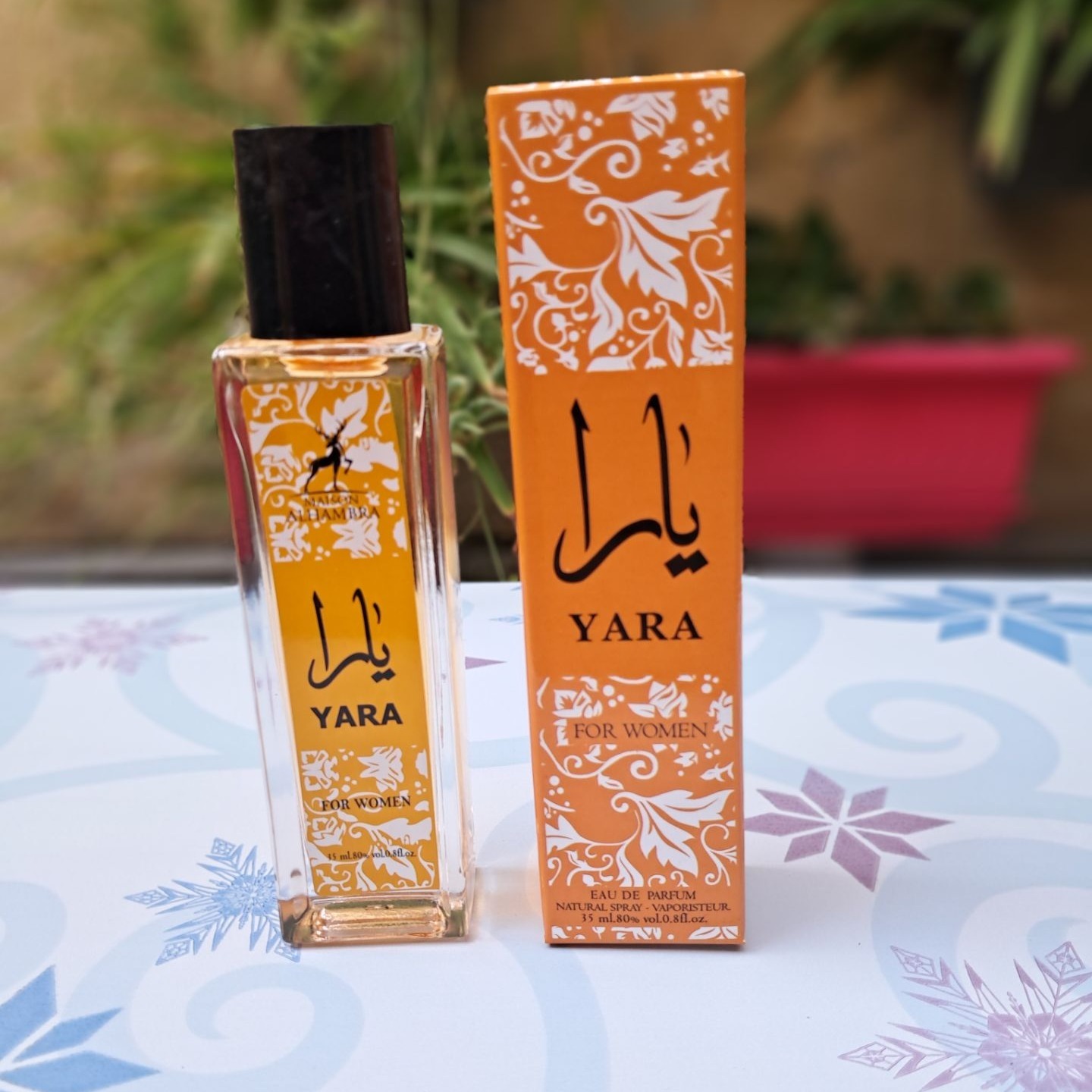 ادکلن یارا توس شرکت الحمبرا 35 میل