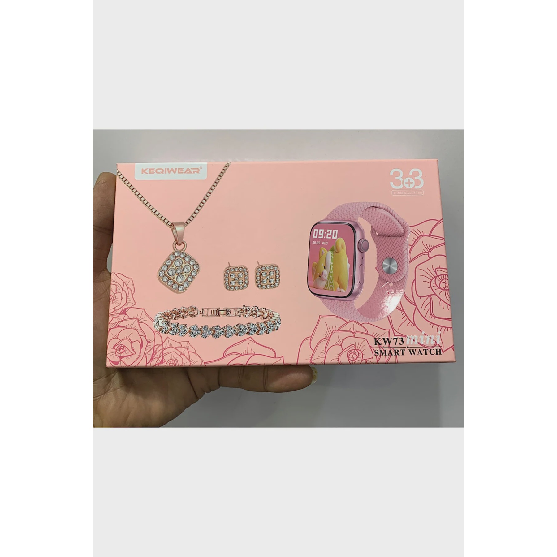 پک لوکس ساعت هوشمند زنانه KEQIWEAR مدل KW73 Mini ست کامل اپل واچ سری 10 آلمانی به همراه زیورآلات و 3 بند اضافه