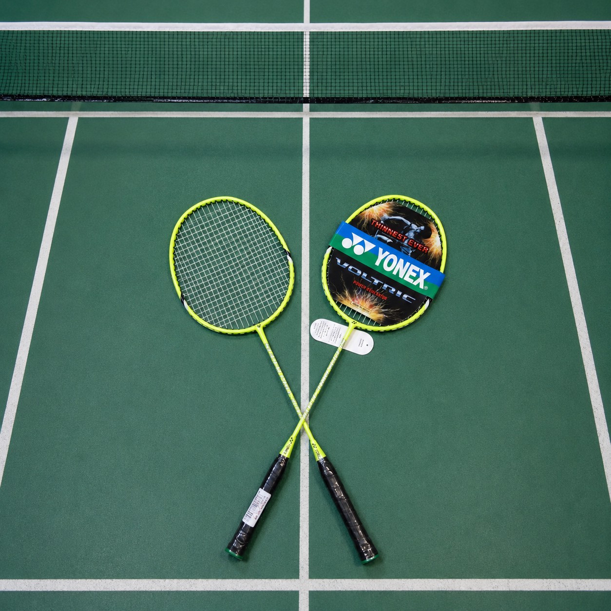 راکت بدمینتون یونکس جفتی کربن دار YONEX هدیه
