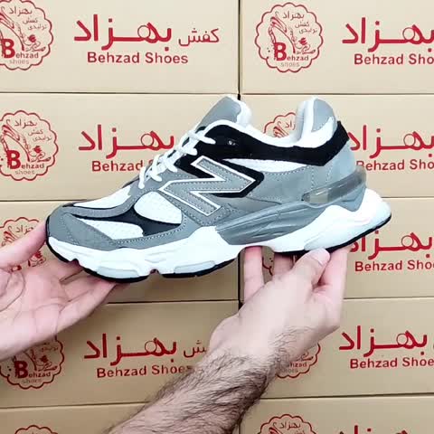 کتونی نیو بالانس مردانه پسرانه سایز 41 تا 44 رنگ طوسی مشکی کفی طبی زیره پیو لژ 5 سانتی رویه فابیلاک و راشل خارجی