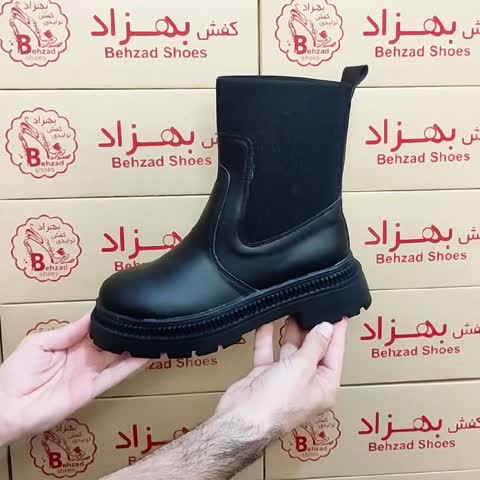 پوتین زنانه دخترانه بغل کش سایز 37 تا 40 رنگ مشکی لژ پنج سانتی رویه چرم مصنوعی