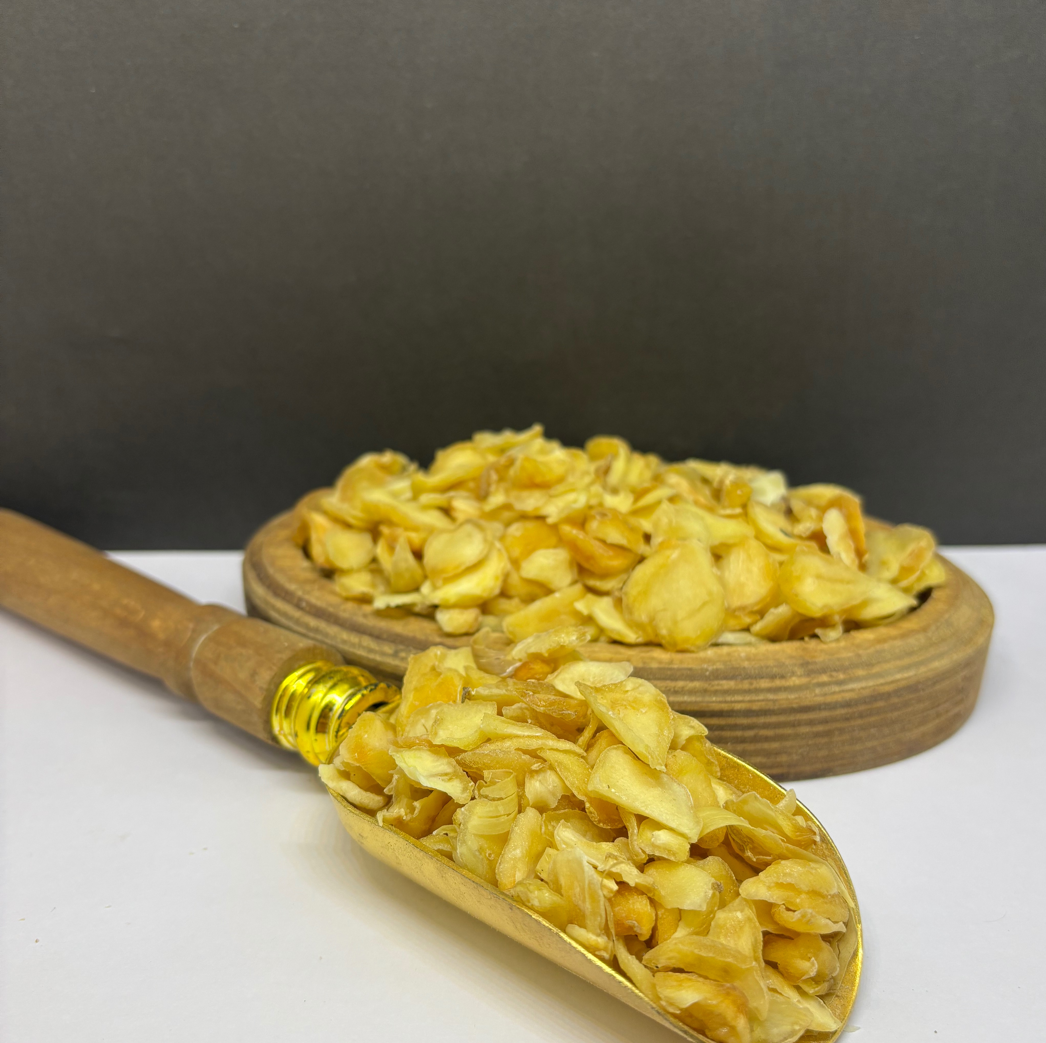 خلال سیر عطاری ما عطرو طعم واقعی سیر