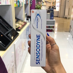 خمیر دندان سفید کننده سنسوداین sensodyne