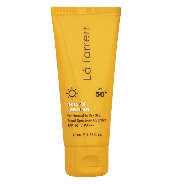 ضدآفتاب لافارر SPF50 مناسب پوست خشک و معمولی