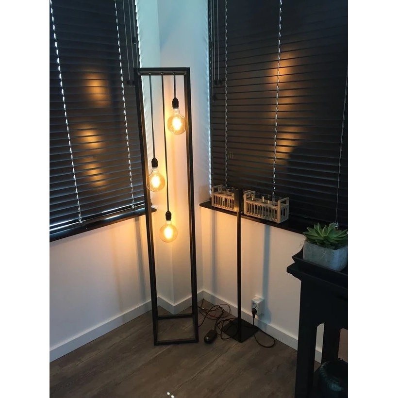 اباژور مدرن فلزی کنار سالنی R109