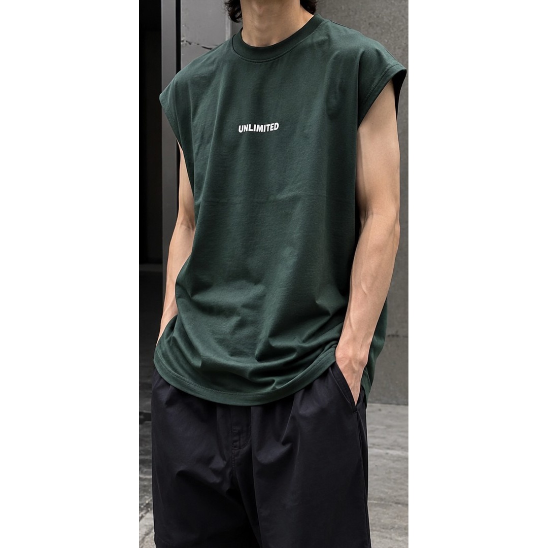 وست مردانه مدل کات-اسلیو (آستین حلقه) رنگ سبز کلاسیک Green Sleeveless Vest - Unlimited Edition