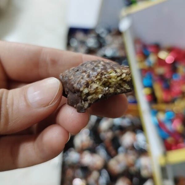 فرآورده کنجدی شکلاتی تکسان - 1000 گرم