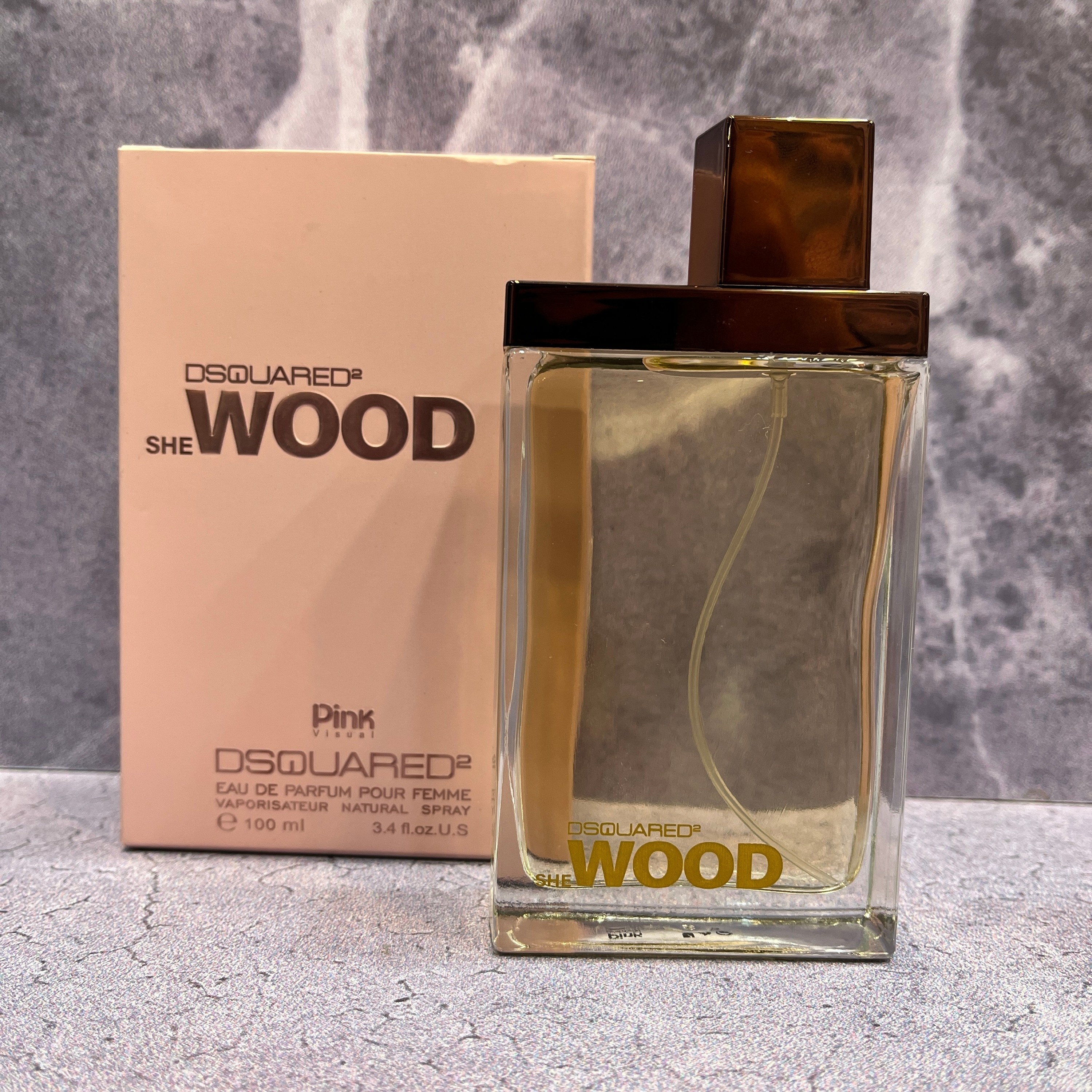 ادوپرفیوم زنانه ویژوآل Pink مدل شی وود She Wood حجم 100 میل شیشه اصلی