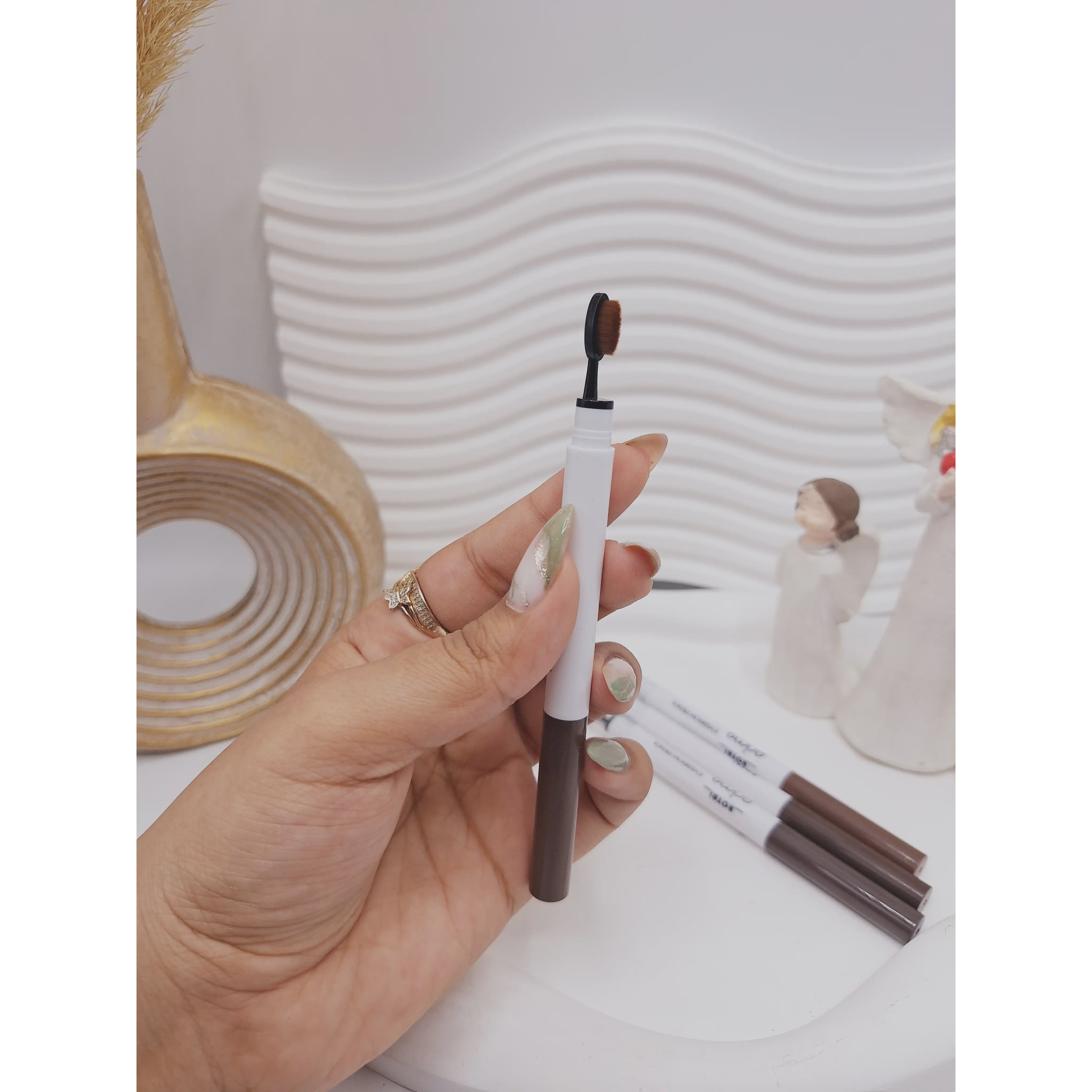 دیفاینر ابرو دو سر برند پریما رویال