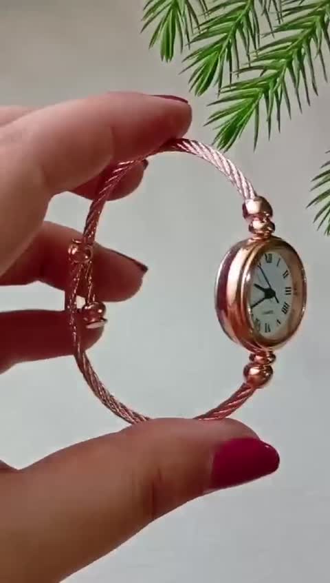 ساعت بنگل