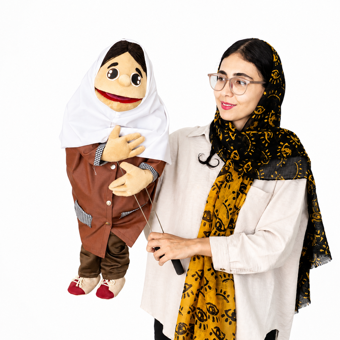 عروسک نمایشی دختر دانش اموز3