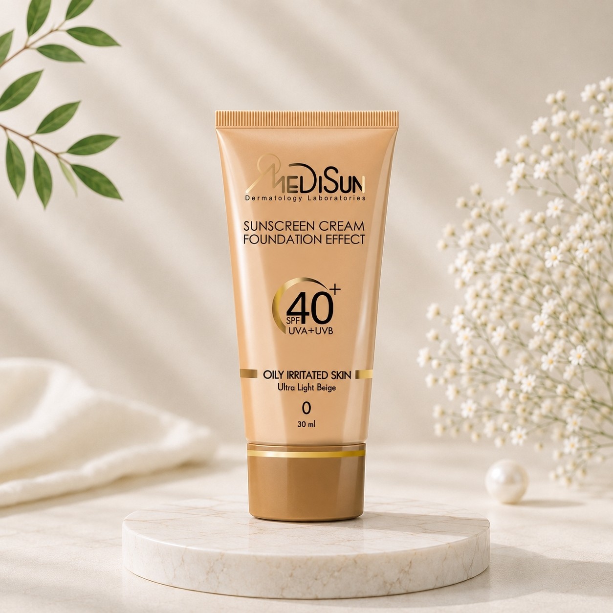 کرم ضد آفتاب رنگی مدیسان مدل Ultra Light Beige SPF 40 مناسب پوست های چرب حجم 30 میلی لیتر