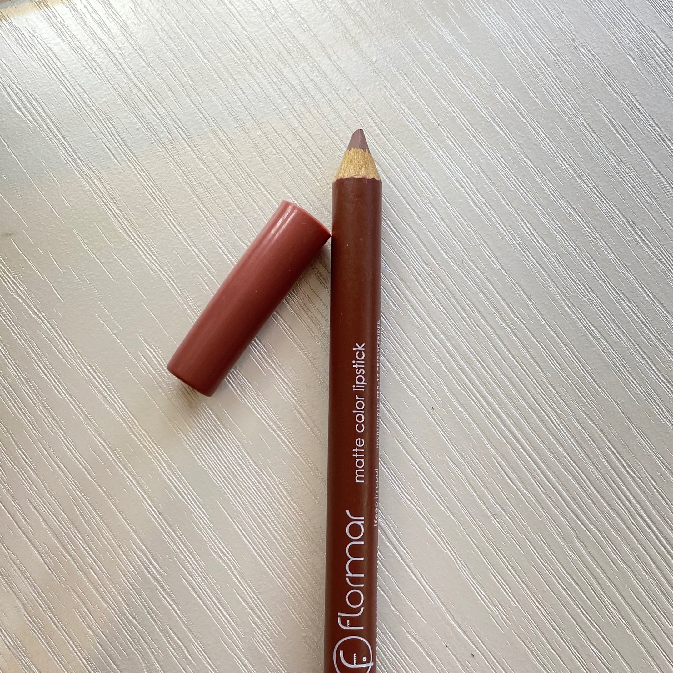 رژلب مدادی فلورمار (flormar) شماره 9