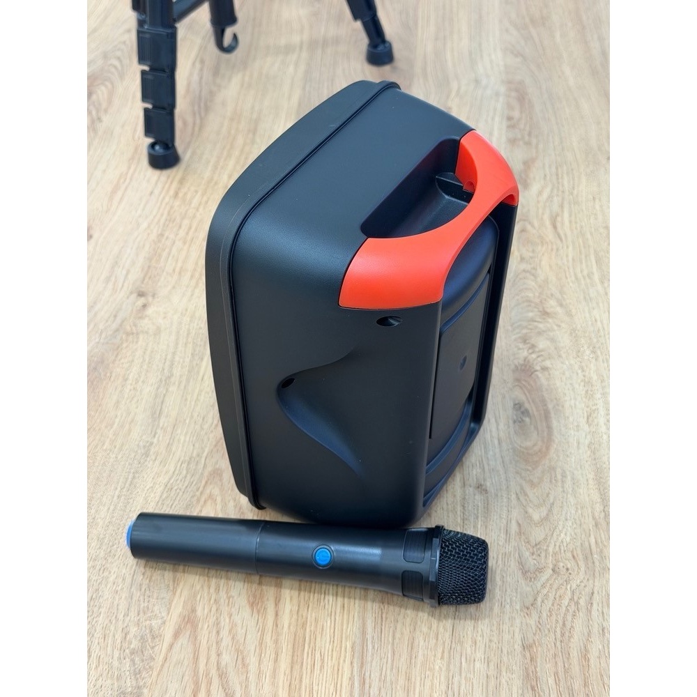 اسپیکر قابل حمل GREATNICE مدل GTS-2405 به همراه میکروفون اختصاصی، درایور 6.5 اینچی و قابلیت رقص نور