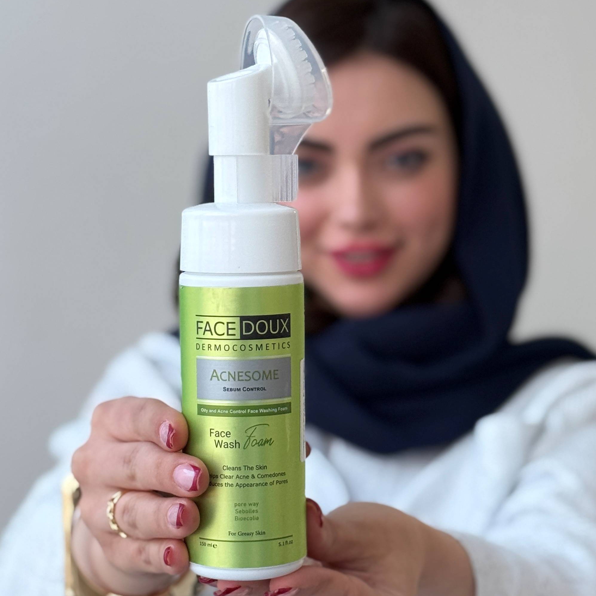فوم شستشوی صورت مناسب پوست های چرب و جوش دار فیس دوکس Face Doux facial cleansing foam suitable for oily and acne-pron...