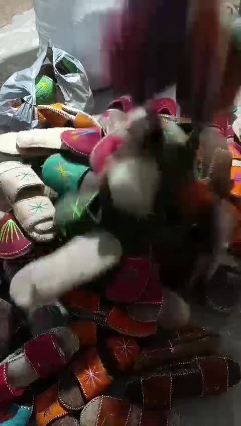 کفش نمدی روفرشی با ارسال پس کرایه