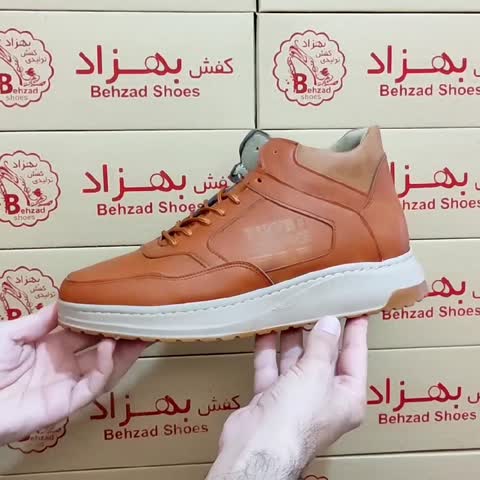 کفش ساق بلند مردانه پسرانه دور دوخت سایز 40 تا 45 رنگ عسلی زیره پیو لژ سه و نیم سانتی رویه چرم صنعتی