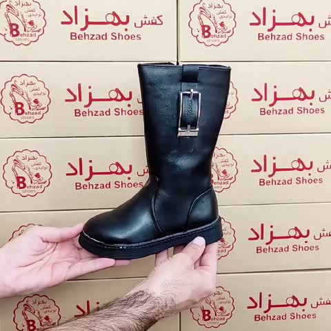 پوتین بلند زمستانی بچه گانه دخترانه سایز 25 تا 30 رنگ مشکی بغل زیپ زیره پیو لژ دو و نیم سانتی رویه چرم صنعتی
