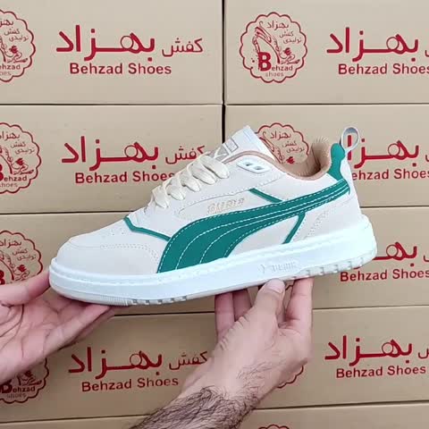 کتونی پوما پسرانه مردانه رنگ کرم سبز سایز 40 تا 45 دور دوخت کفی طبی رویه چرم صنعتی لژ سه و نیم سانتی زیره ترمو عطری