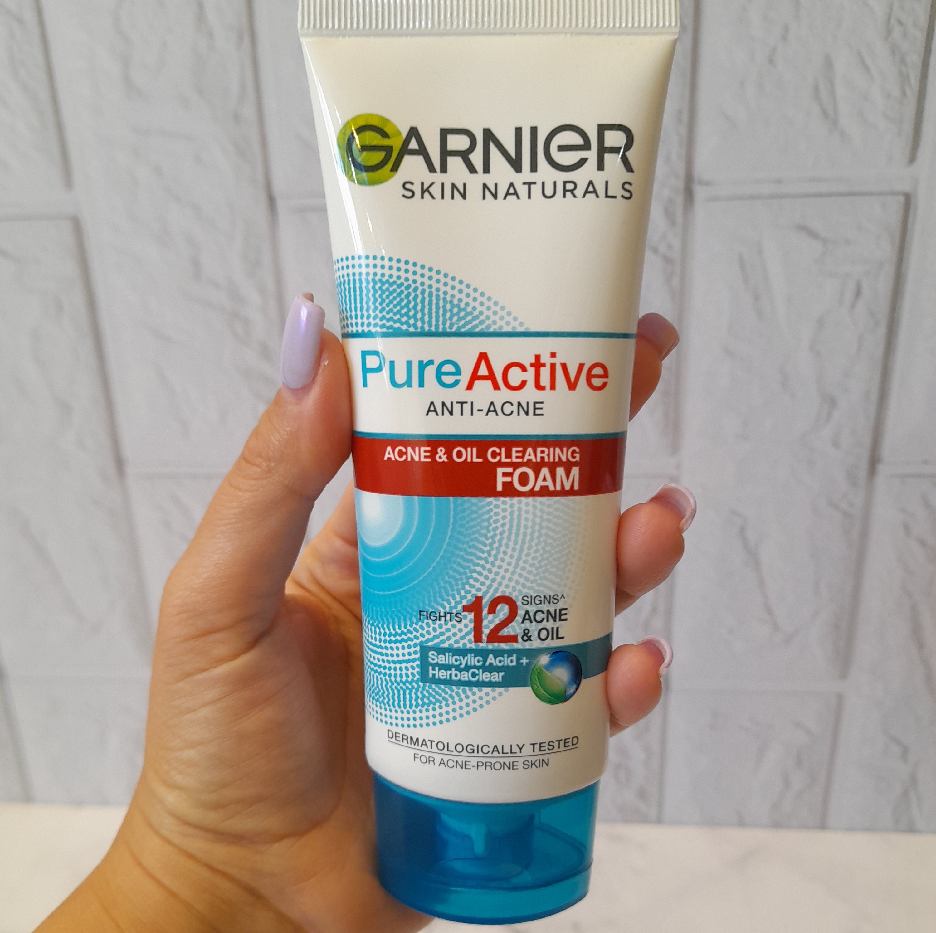 فوم شستشوی صورت ضد جوش گارنیر Pure Active مخصوص پوست چرب حجم 100 میل