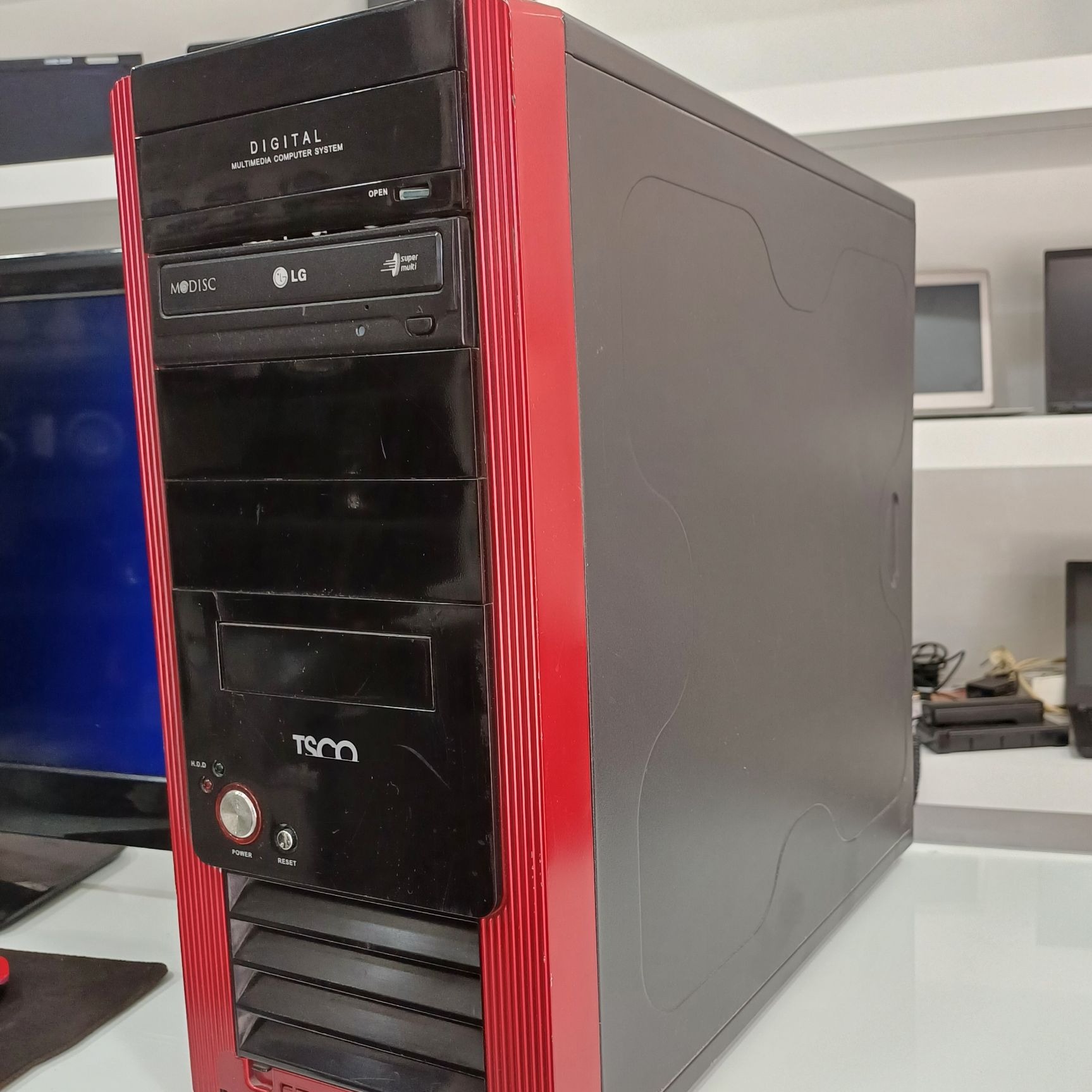 کیس کامپیوتر Asus 710 2G