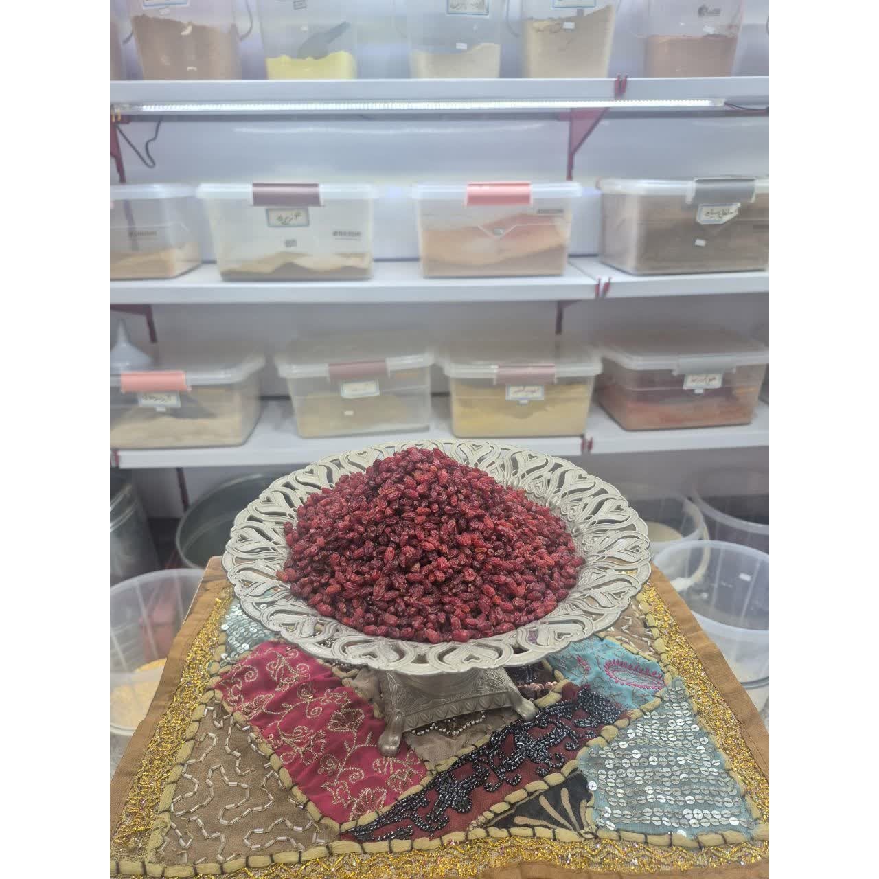 زرشک پفکی درجه یک خراسان جنوبی خوش رنگ و با کیفیت عطاری و خشکباری شبنم