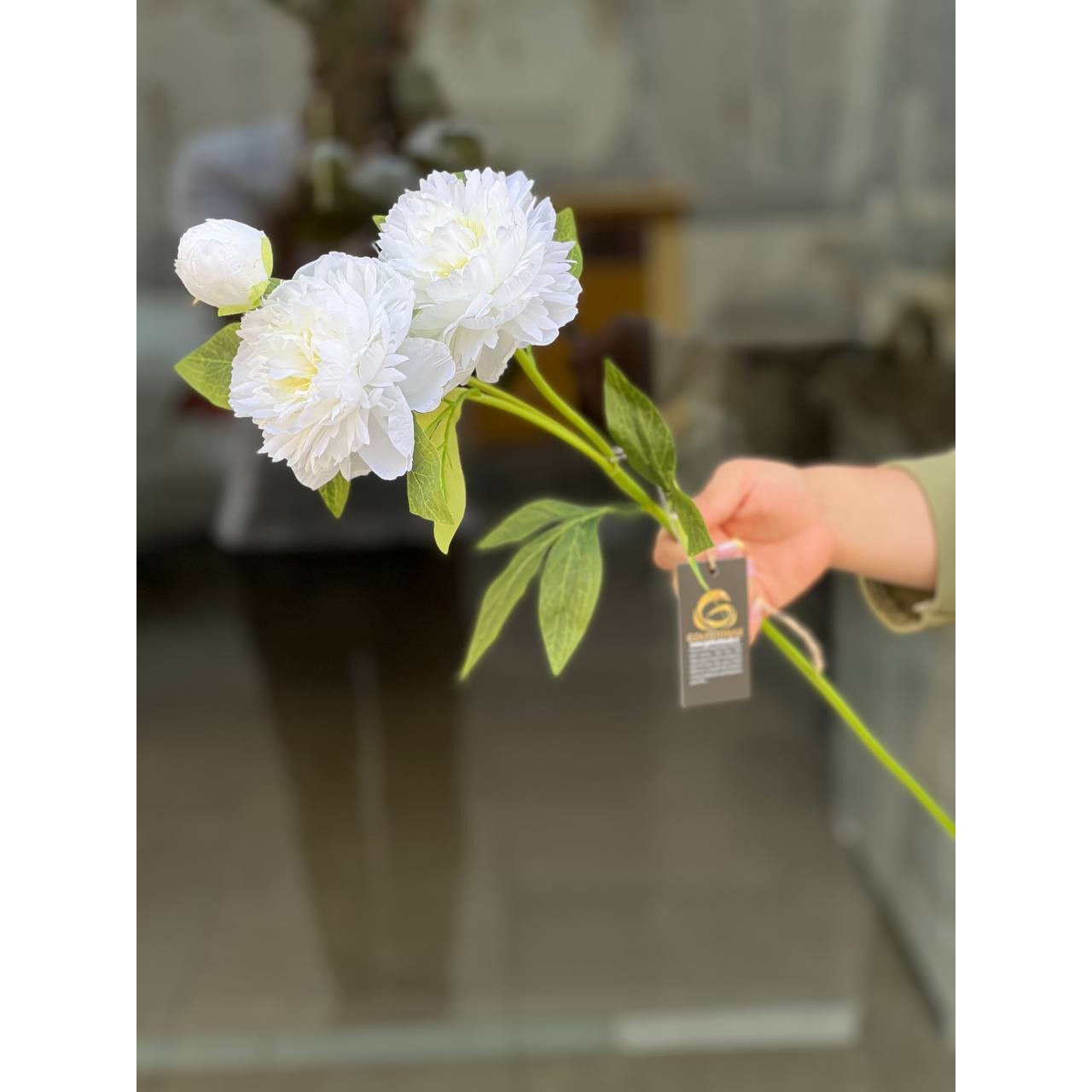 شاخه پیونی 2گل و یک غنچه مصنوعی وارداتی رنگ سفید