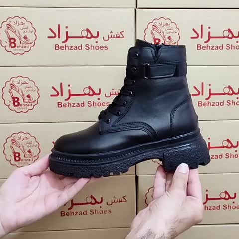 پوتین زمستانی دخترانه زنانه لژ پنج و نیم سانتی رنگ مشکی سایز 37 تا 40 زیره پیو بغل زیپ رویه چرم صنعتی 
