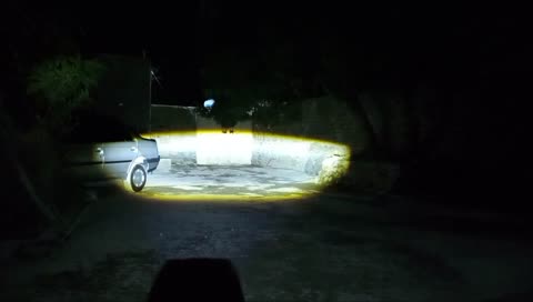 پرژکتور تک لنز مدل L8 سه حالته تلسکوپی LED
