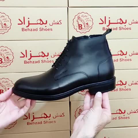 پوتین زمستانی تمام چرم طبیعی گاوی مردانه سایز 41 تا 44 رنگ مشکی زیره ترمو پاشنه سه سانتی آستر چرم طبیعی میشن بغل زیپ
