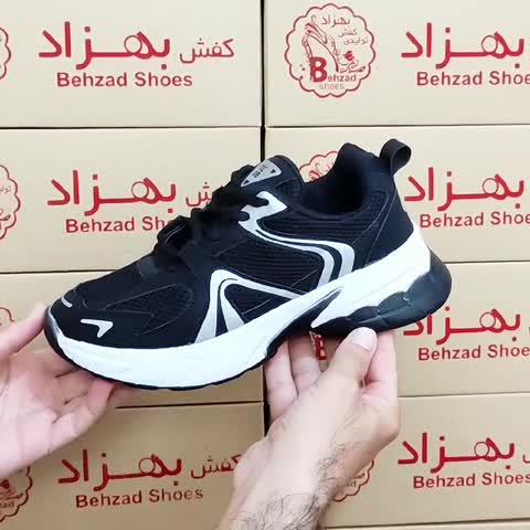 کتونی ysu دخترانه زنانه رنگ مشکی سایز 37 تا 40 زیره پیو لژ چهار و نیم سانتی رویه چرم صنعتی و راشل سبک و راحت
