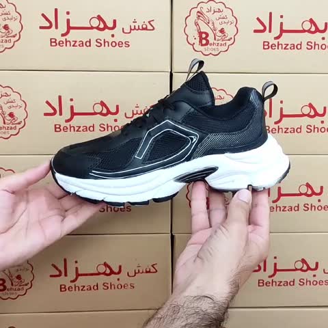کتونی دخترانه زنانه سایز 37 تا 41 رنگ مشکی زیره پیو لژ 4 سانتی رویه چرم مصنوعی و راشل خارجی سبک و راحت