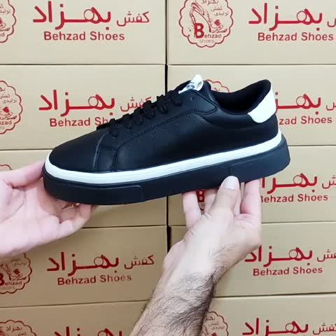 کفش پسرانه مردانه سایز 41 تا 44 رنگ مشکی زیره بتا لژ سه و نیم سانتی  رویه چرم صنعتی