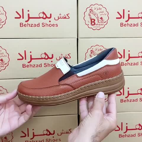 کفش راحتی طبی زنانه دور دوخت کفی طبی پد خار پاشنه رنگ آجری سایز 37 تا 40 زیره پیو  لژ سه و نیم سانتی رویه چرم  صنعتی