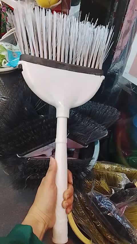 جارو پلاستیکی 2