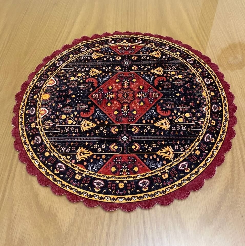 رومیزی گرد سروستان