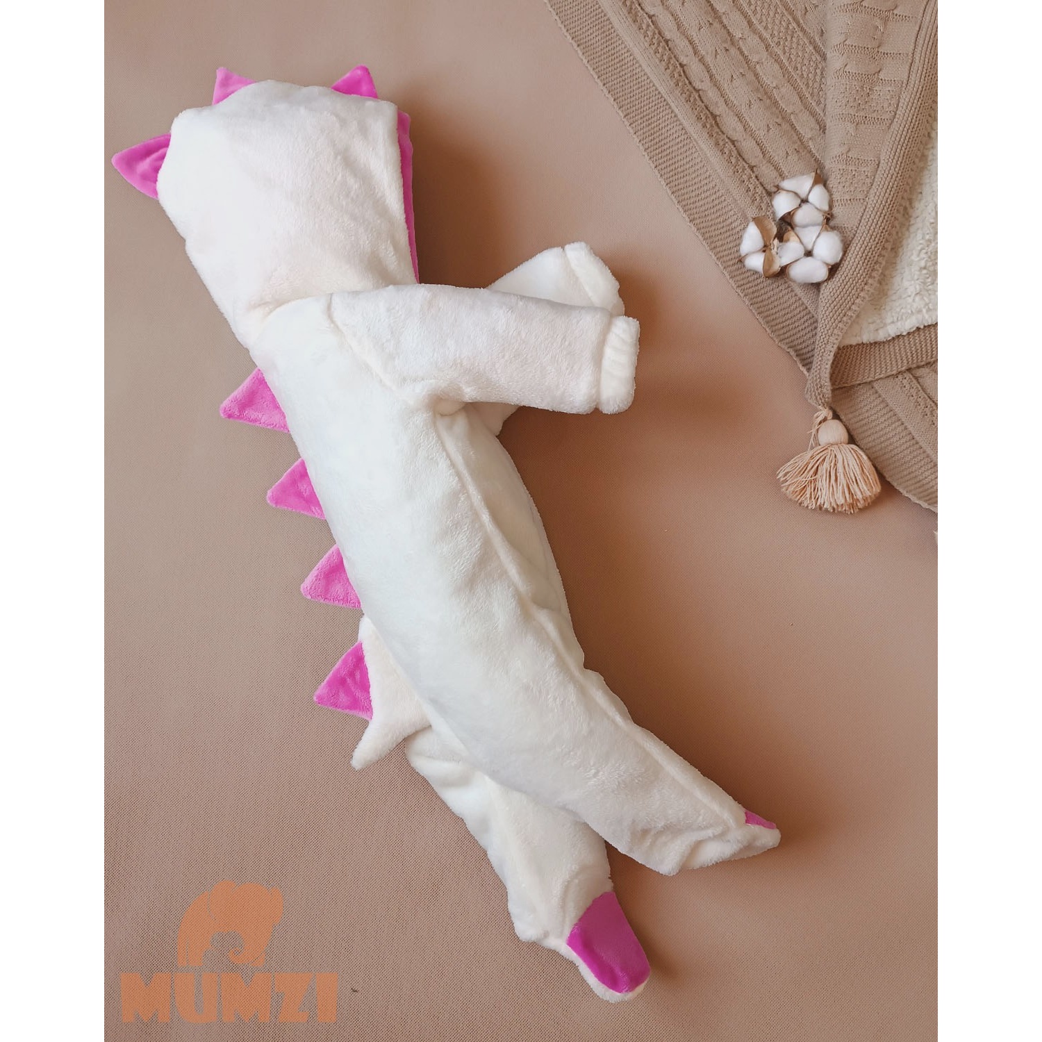 سرهمی دایناسوری بچه گانه Dinoرنگ خامه ایی صورتی(ارسال رایگان)
