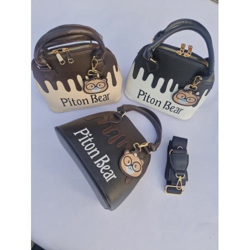 کیف دستی زنانه پیتون بیر مدل فانتزی خرسی کیف دوشی بنددار چرمی شیک کد 22