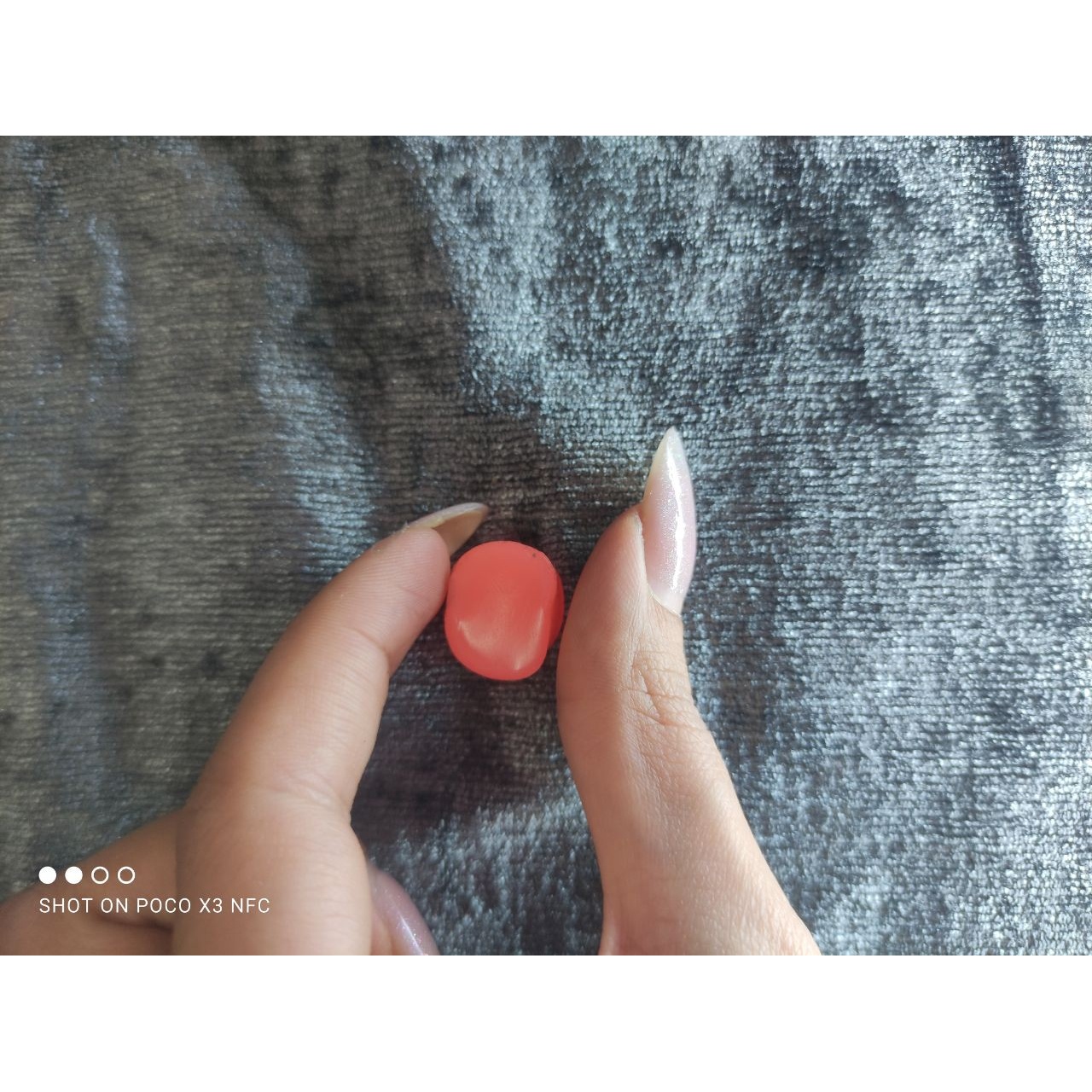 گوش گیر ژله ای ضد اب